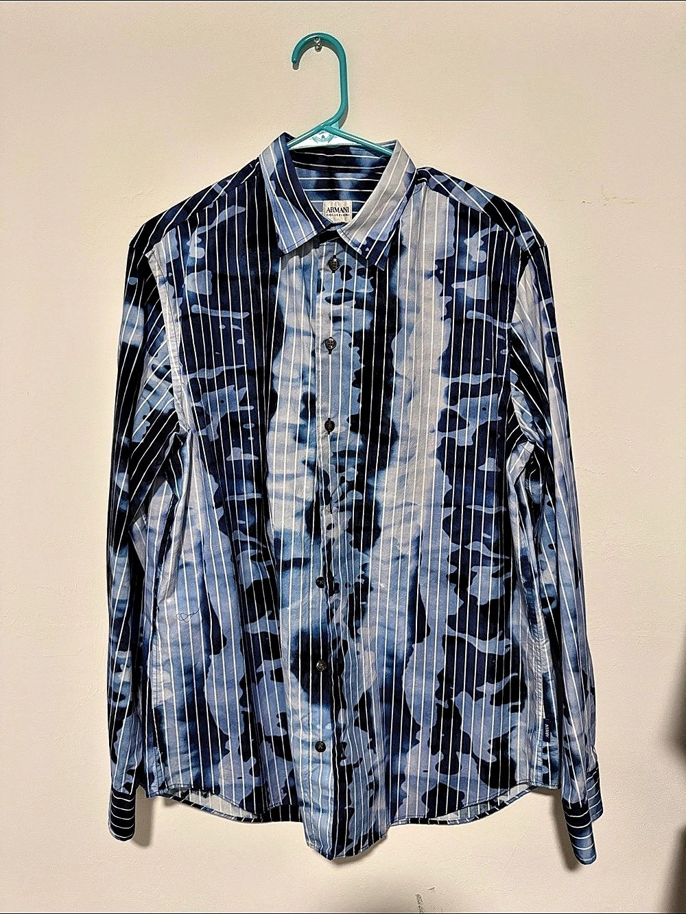 Armani Collezioni Striped Button Down in Blue & Black Size Large